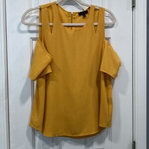 Mine Gold cold shoulder Lined Top Size Large